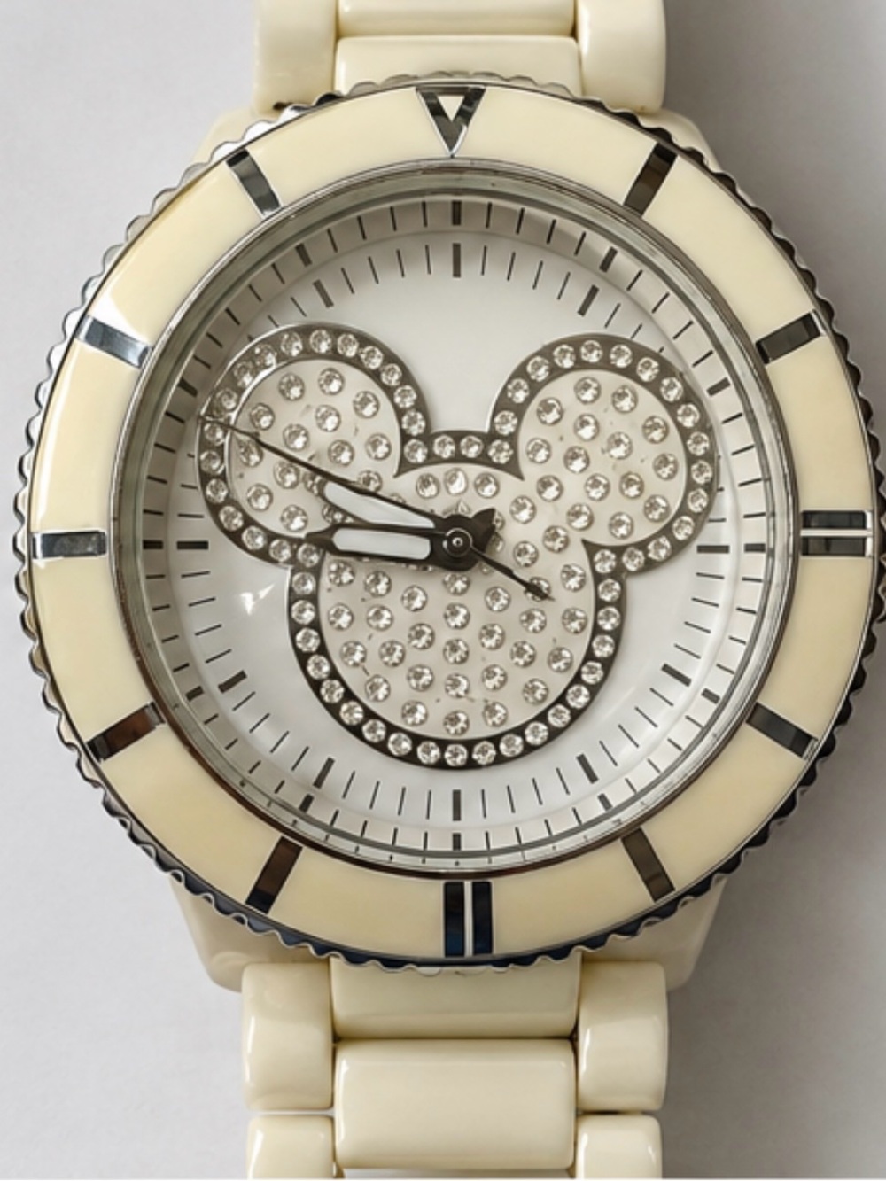 Authentic Vintage Collectible Disney Parks Rhinestone Mikey Silhouette Watch